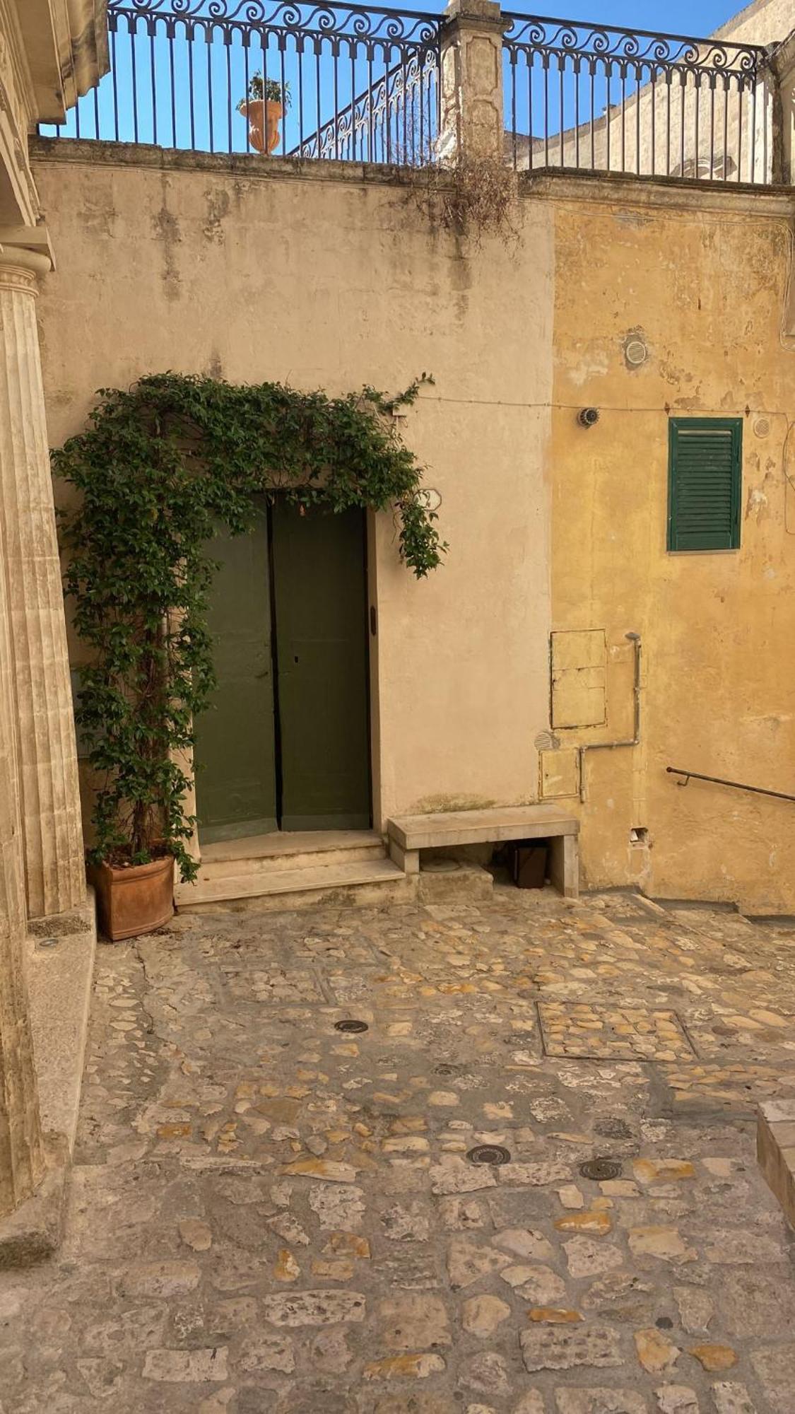 Angolo Del Poeta Suite Matera Exterior foto