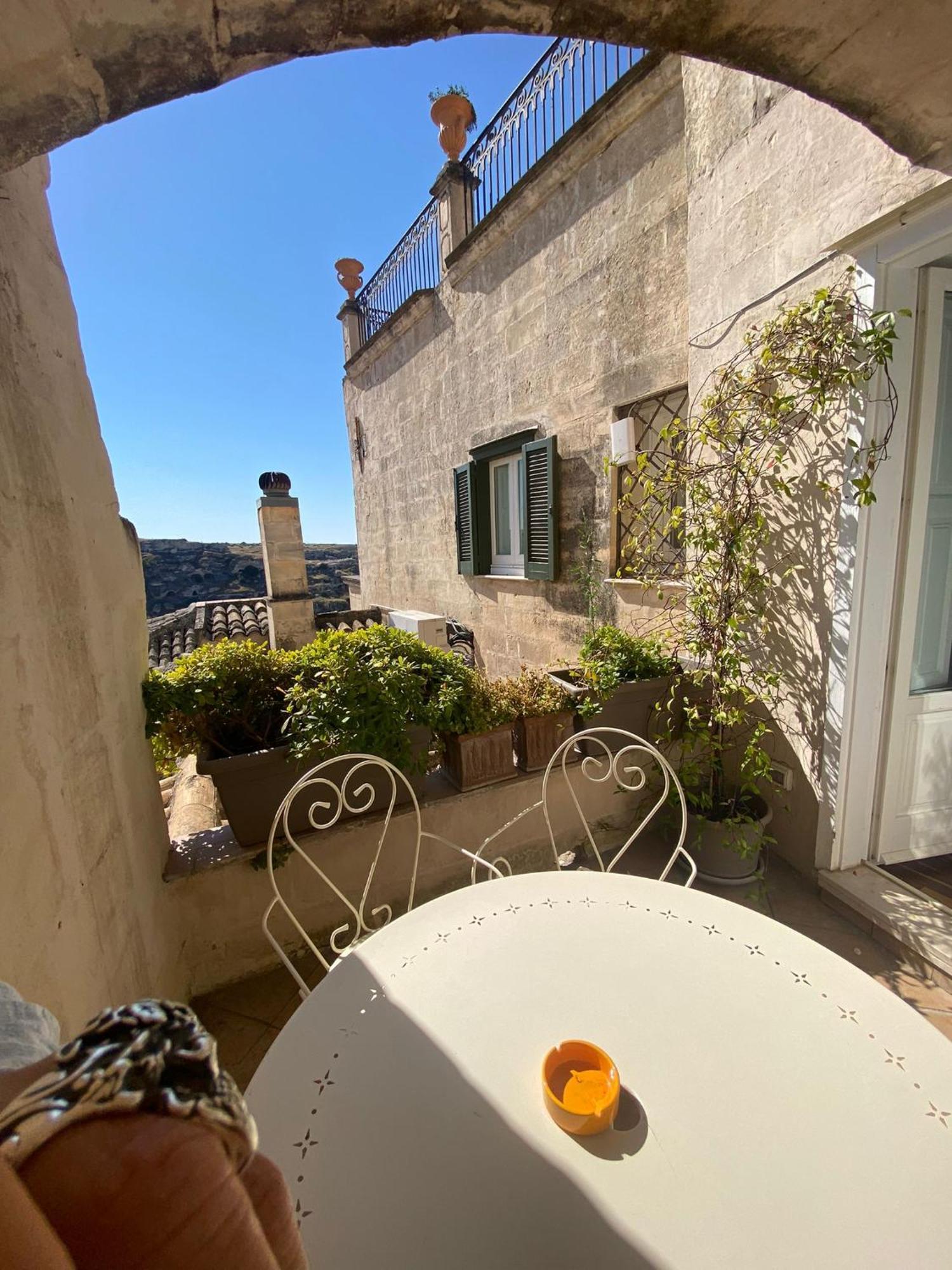 Angolo Del Poeta Suite Matera Exterior foto