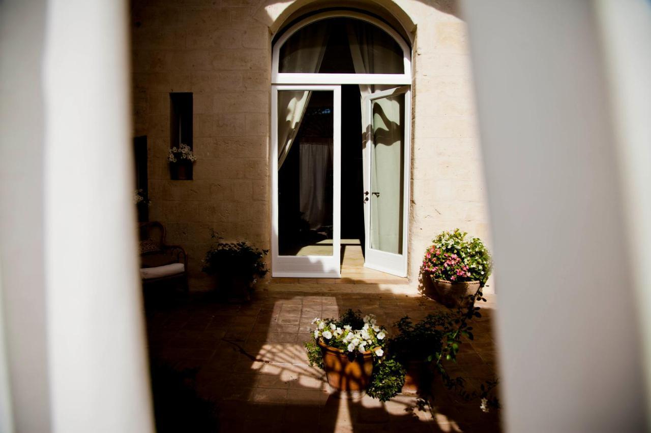 Angolo Del Poeta Suite Matera Exterior foto